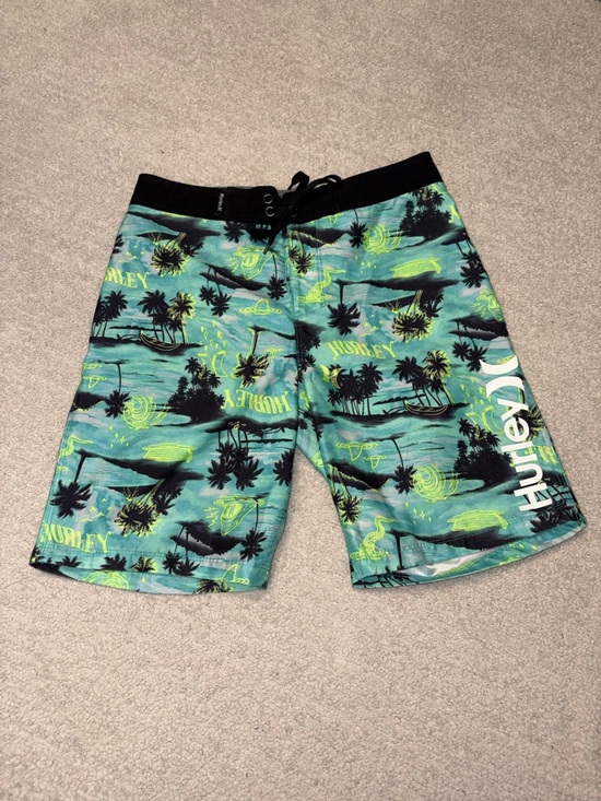 Hurley Other - Hurley Boys Shark & Palm Print Board Shorts - Size 10